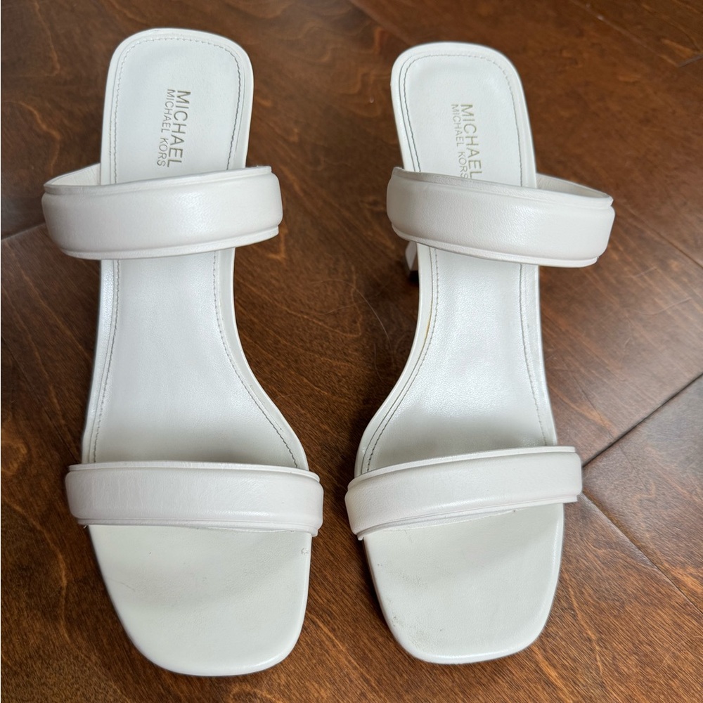 Women’s Shoes